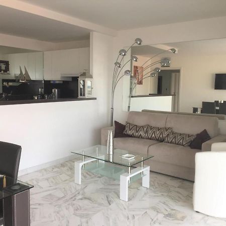 Appartement F3 Vue Mer Et Croisette Cannes Exteriör bild